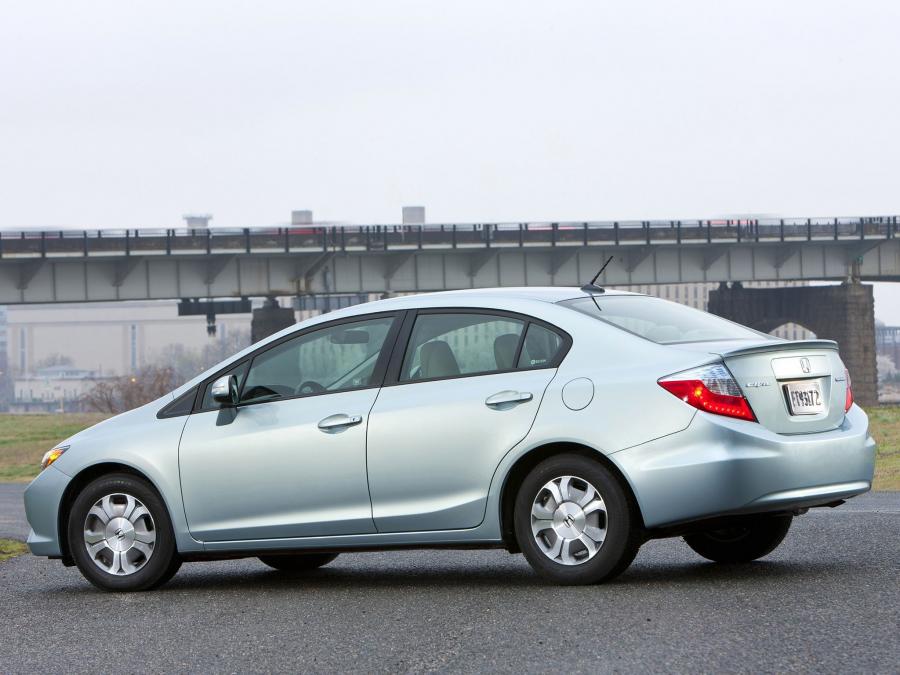  Honda Civic Hybrid 2011 года  (фото 9 из 22)